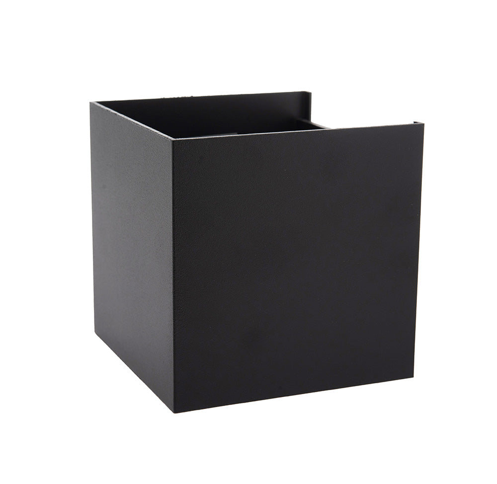 ARBOTANTE LED EXTERIOR BOX 3D NEGRO DE 6W LUZ CÁLIDA