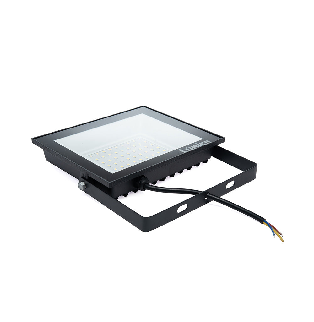 REFLECTOR LED LÚMICO NEGRO 50 W, LUZ FRÍA, PARA EXTERIOR
