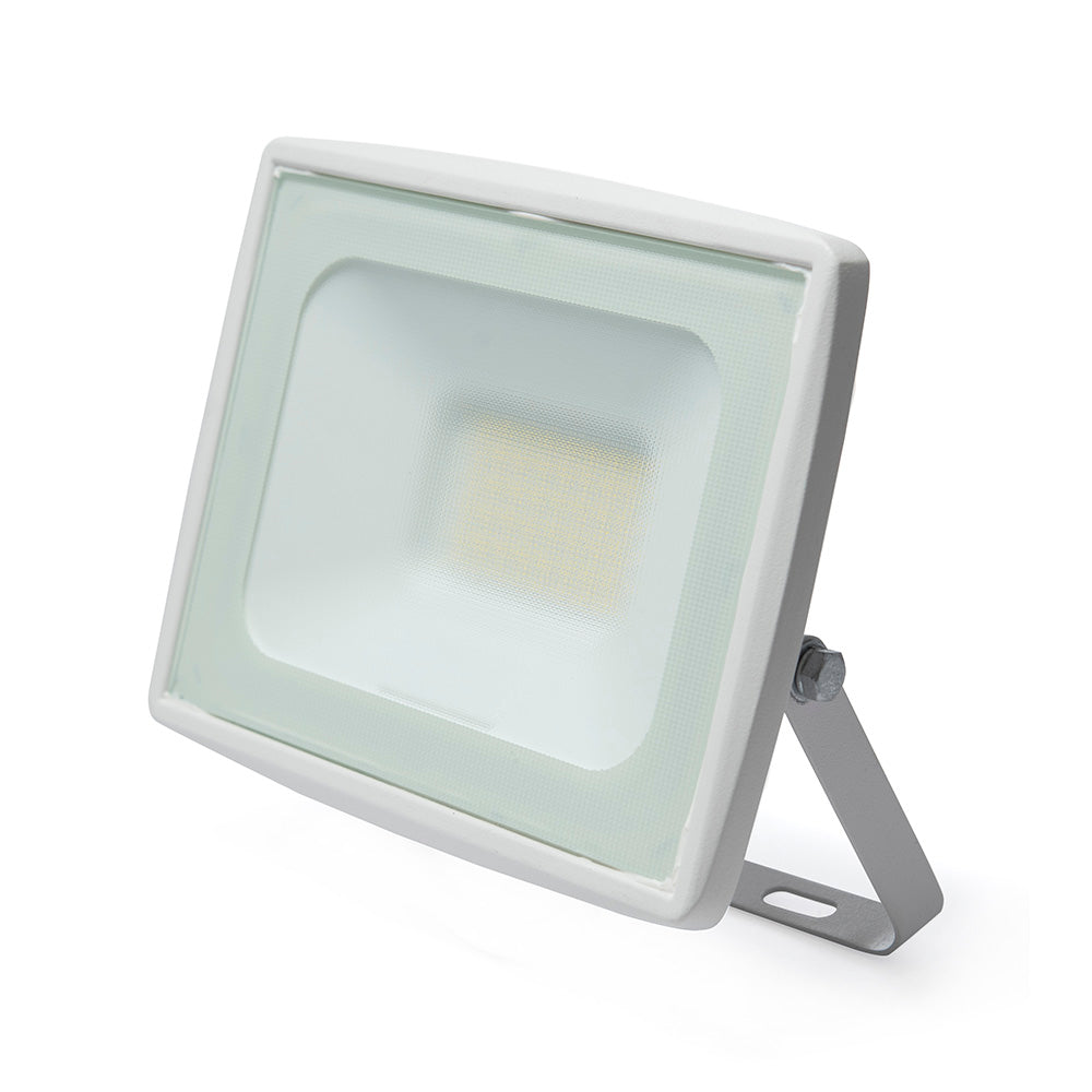 REFLECTOR PROYECTOR 30W IP65, IK07, 2kV SBT, 6500K, 3300LM